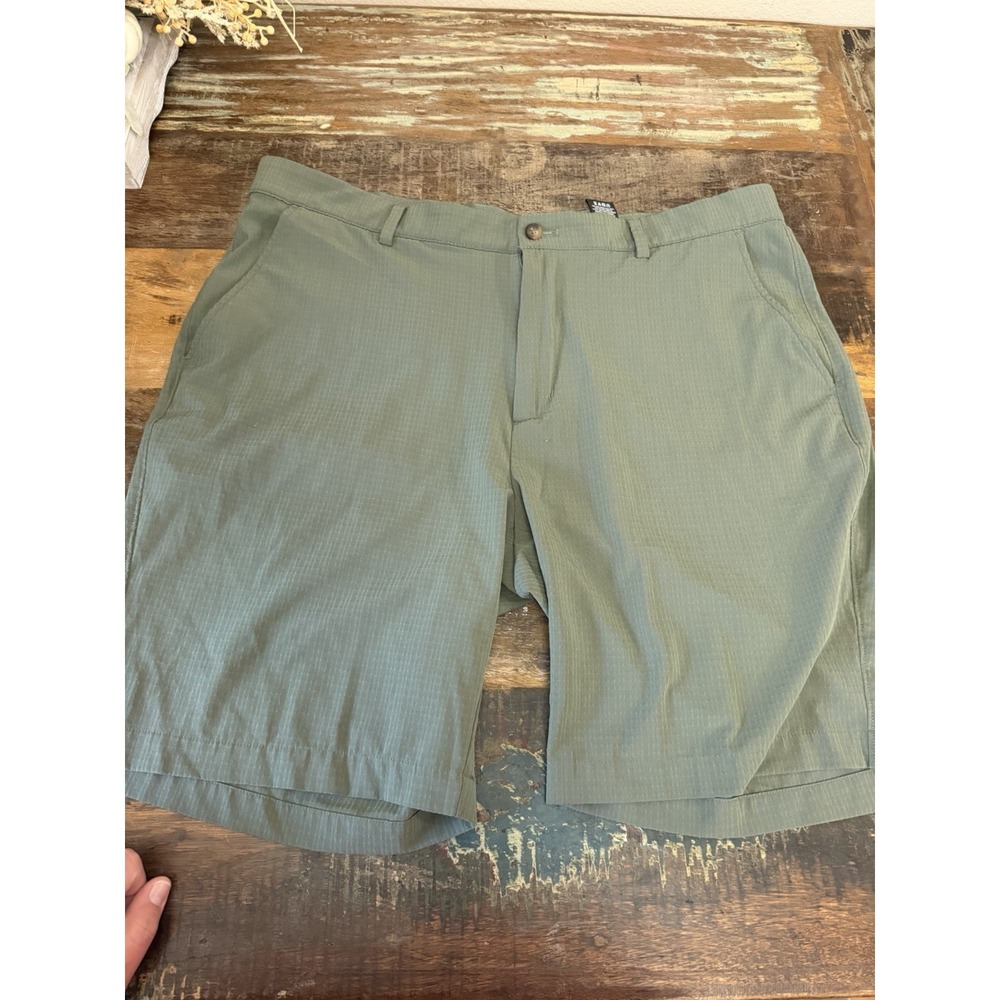 Mens Greg Norman Size 38 Shorts Green 9 In Inseam